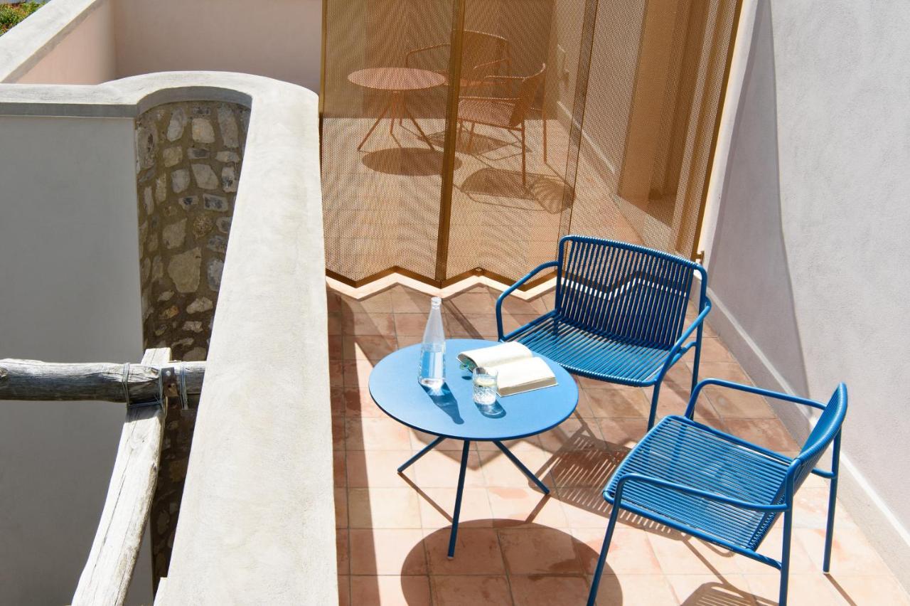 Laqua Countryside Hotel